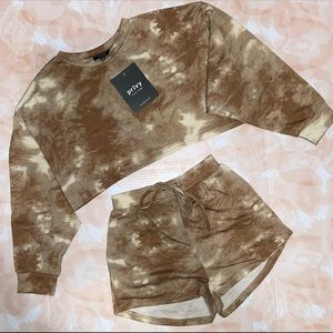 Chic and Comfy tie dye set. NWT Spoiler Alert 🚨~Bottoms have pockets
